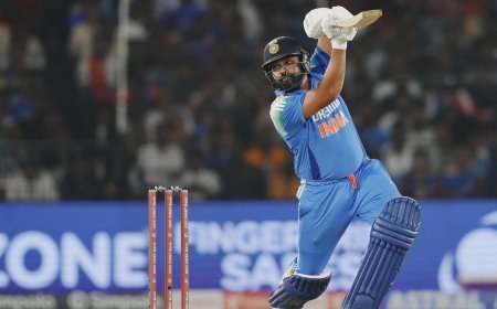 वनडे 2025 में रोहित शर्मा का दबदबा, सबसे ज्यादा छक्के जड़ने वाले भारतीय बल्लेबाज बने