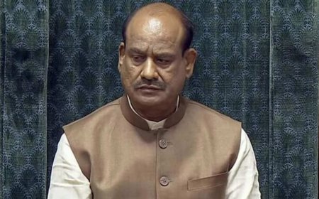 लोकतंत्र पर सवाल? लोकसभा स्पीकर के खिलाफ विपक्ष का बड़ा कदम
