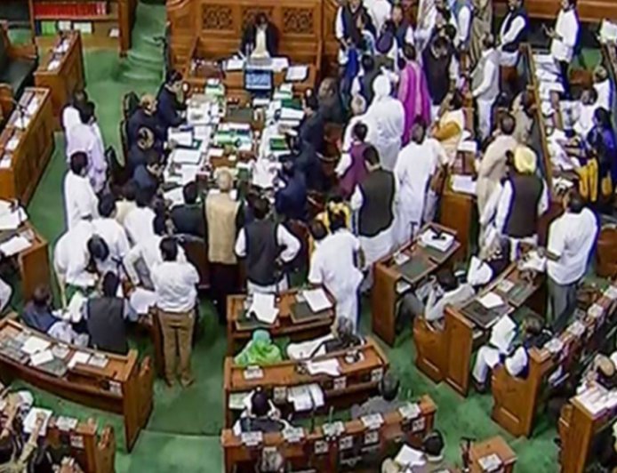 लोकसभा में हंगामा, बजट चर्चा बाधित