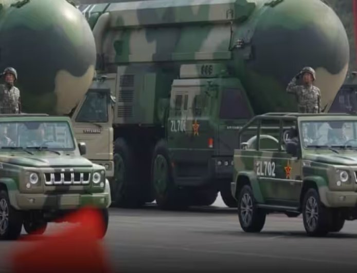 2030 तक 1000 परमाणु हथियार? रिपोर्ट में चीन के न्यूक्लियर प्लान का दावा