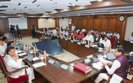 मोहन कैबिनेट के बड़े फैसले, 10,630 करोड़ की विकास परियोजनाओं को मंजूरी; लाड़ली बहनों को 250 रुपये अतिरिक्त